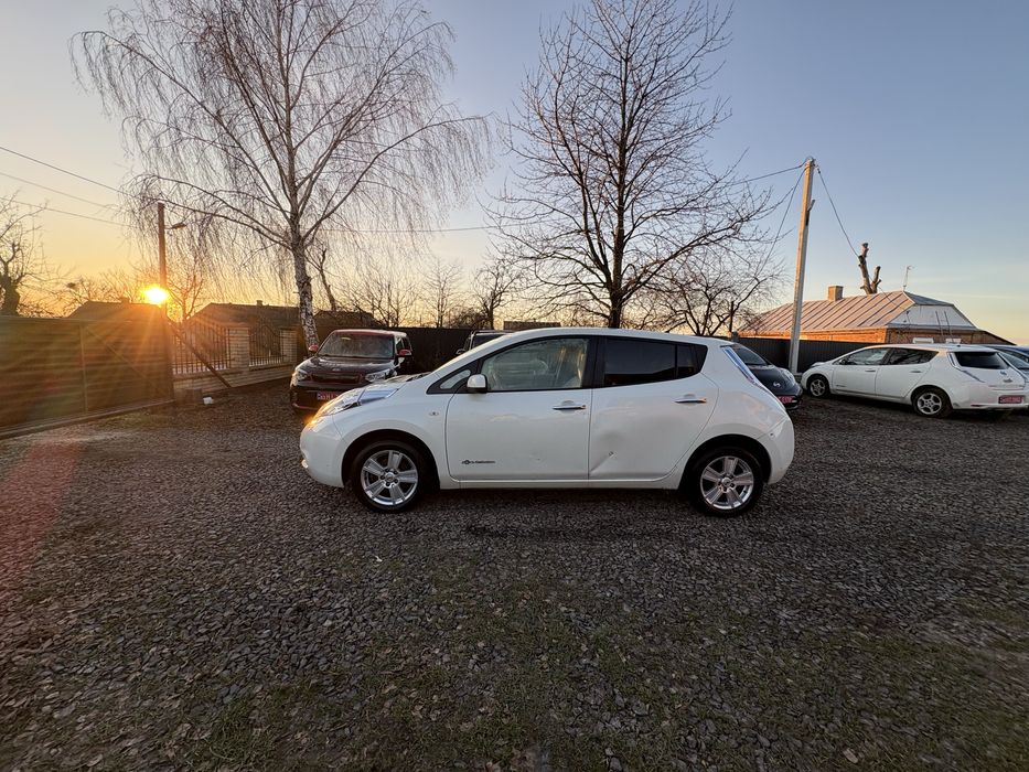 Nissan Leaf 2012