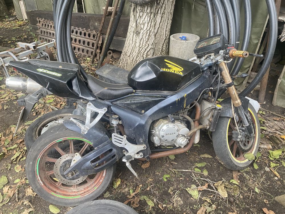 Продам спарк 200