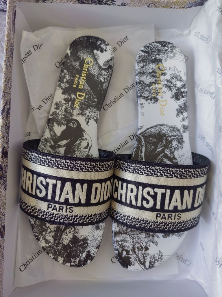 Klapki Christian Dior z pudełkiem damskie rozmiar 37