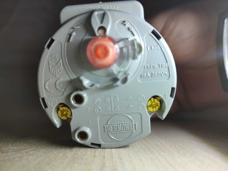 Термостат Thermowatt t105 (F.72/S.80) для бойлера Ariston