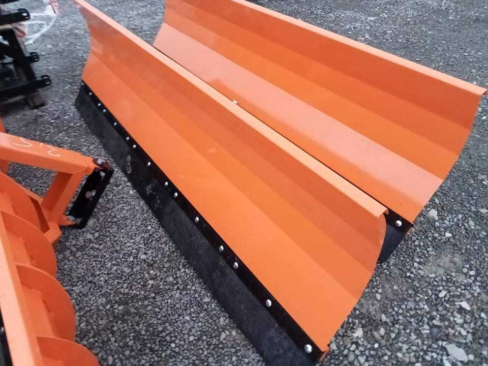 Pług spychacz do śniegu mocna konstrukcja gwarancja transport