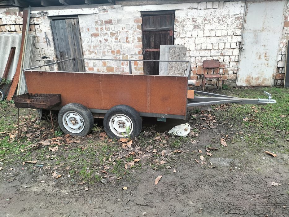 Продам прицеп 2,50*1,50 на торсионах