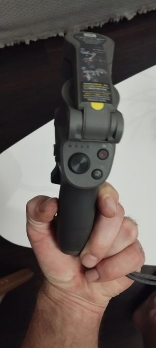 DJI Osmo Mobile 3