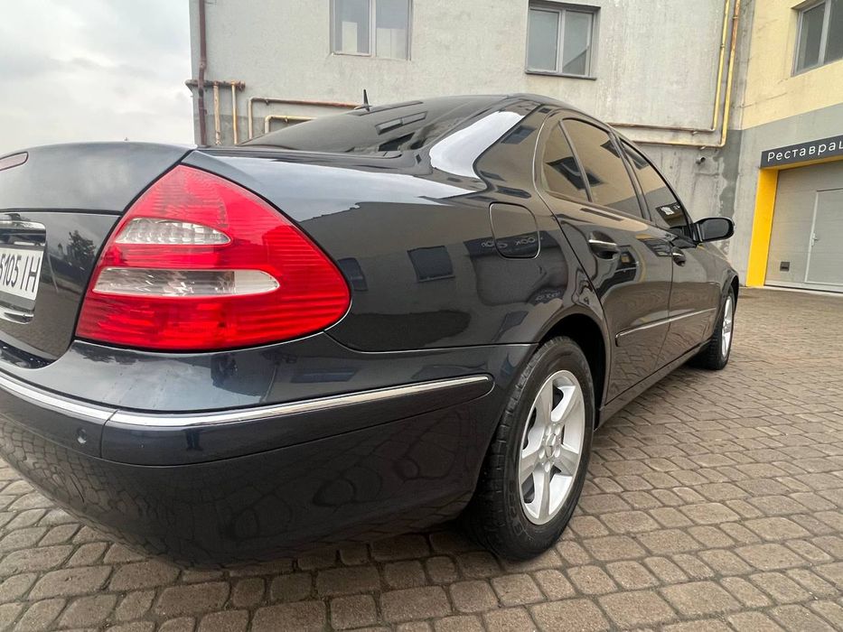 W211. 2005р. 2.2дизель