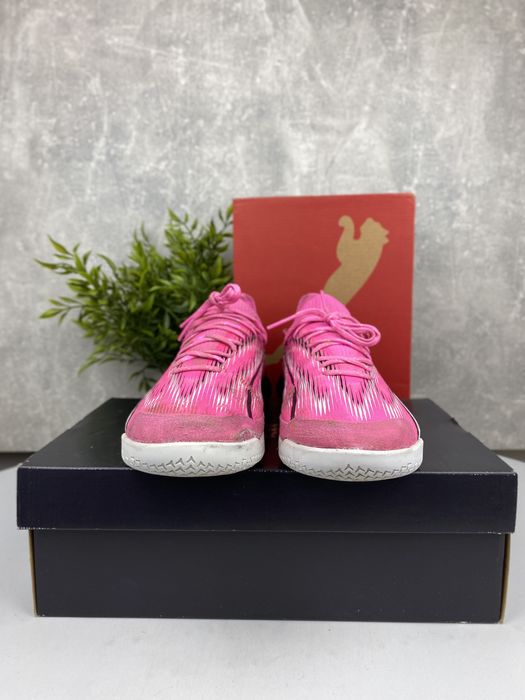 Buty piłkarskie halowe Puma Ultra Ultimate Court r. 42,5