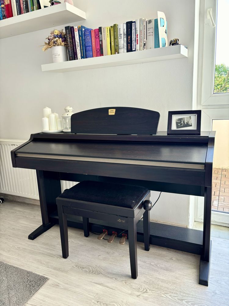 Yamaha Clavinova clp-930