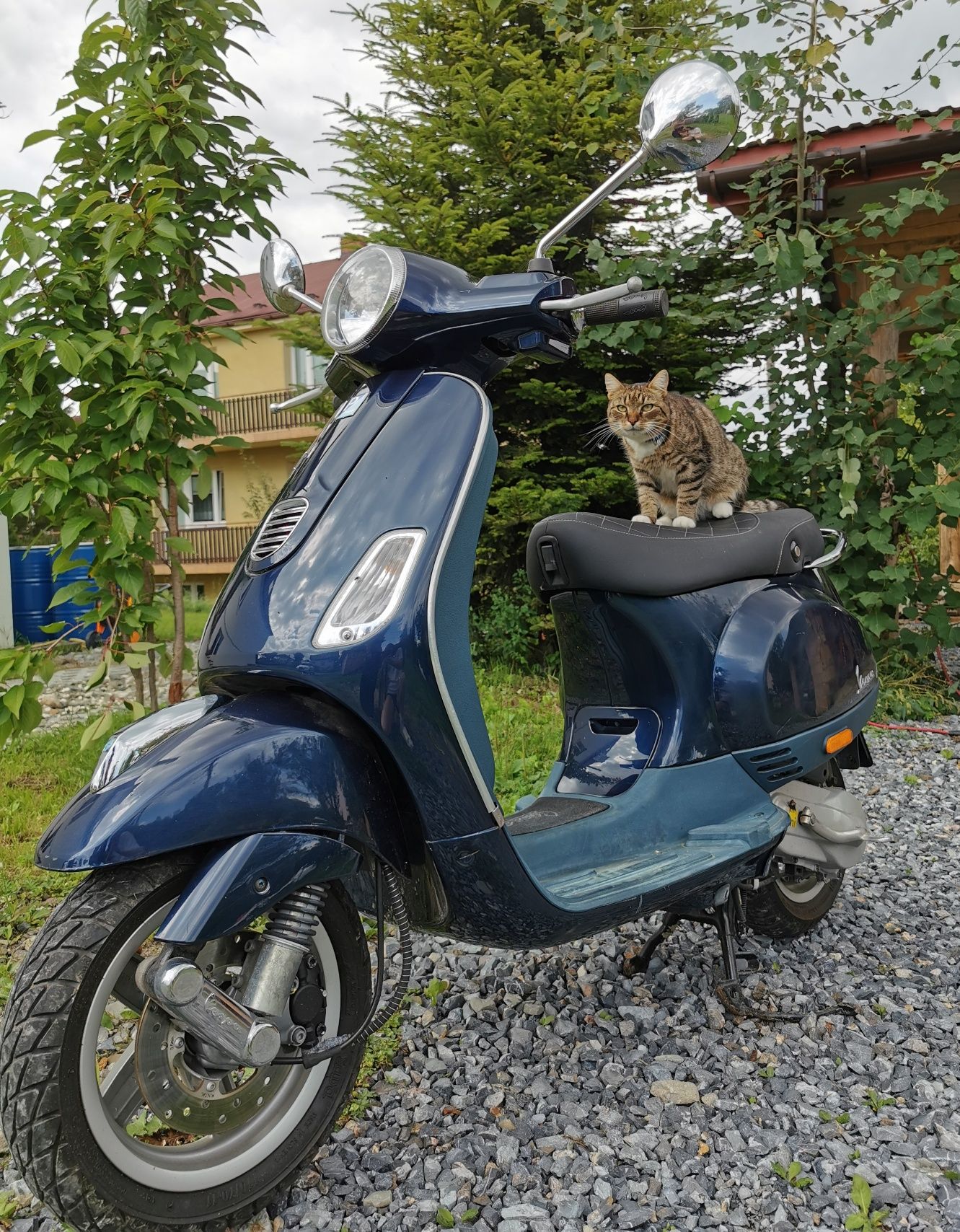 Skuter vespa LX 50