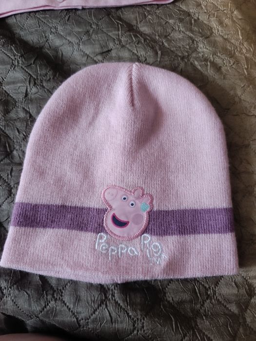 Продам зимові ,демисезонні (весняні -осінні)шапочки для дівчаток