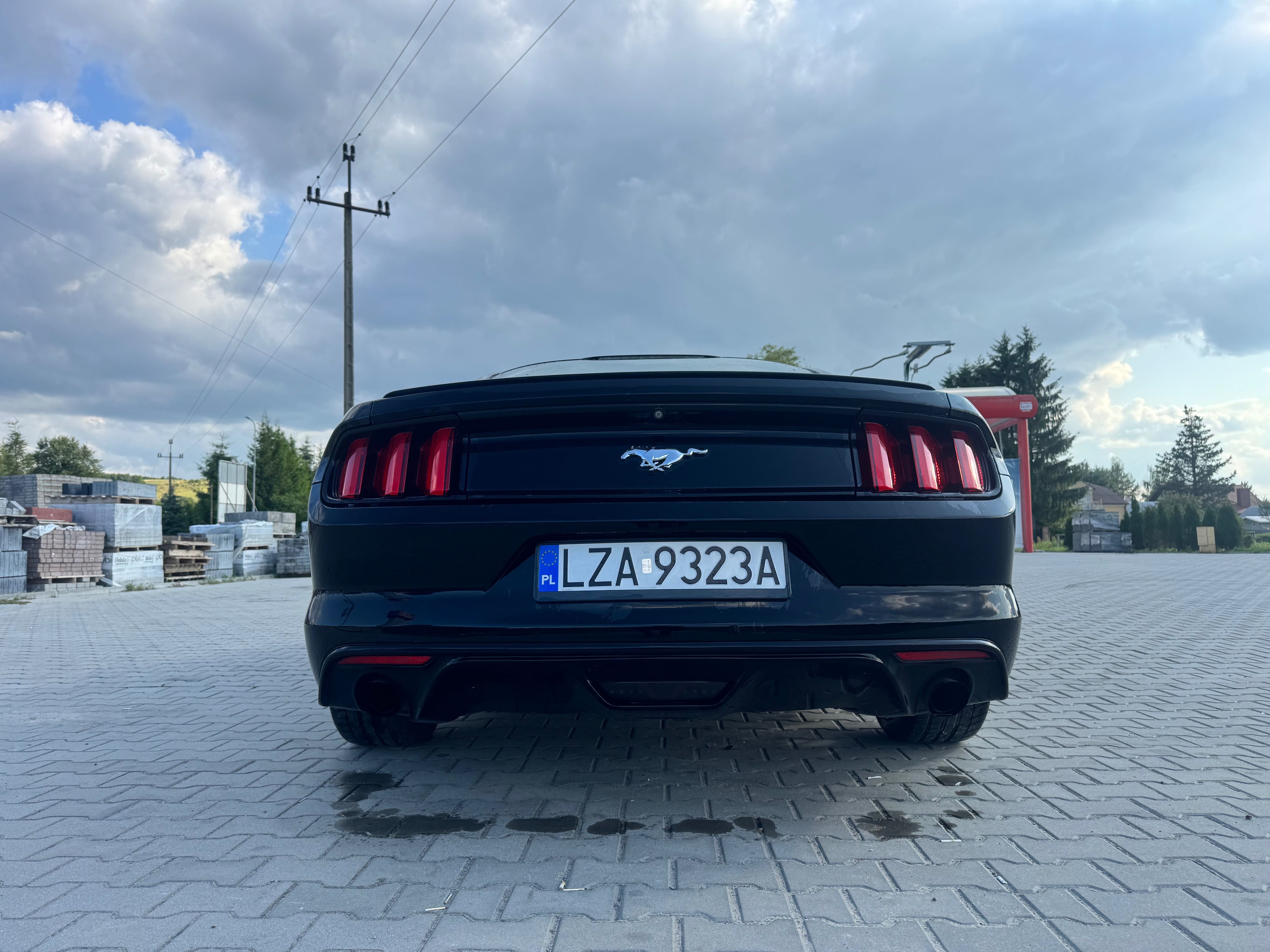 Ford Mustang 2.3 317KM 2015 rok