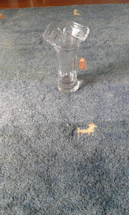 Jarra de cristal com flores