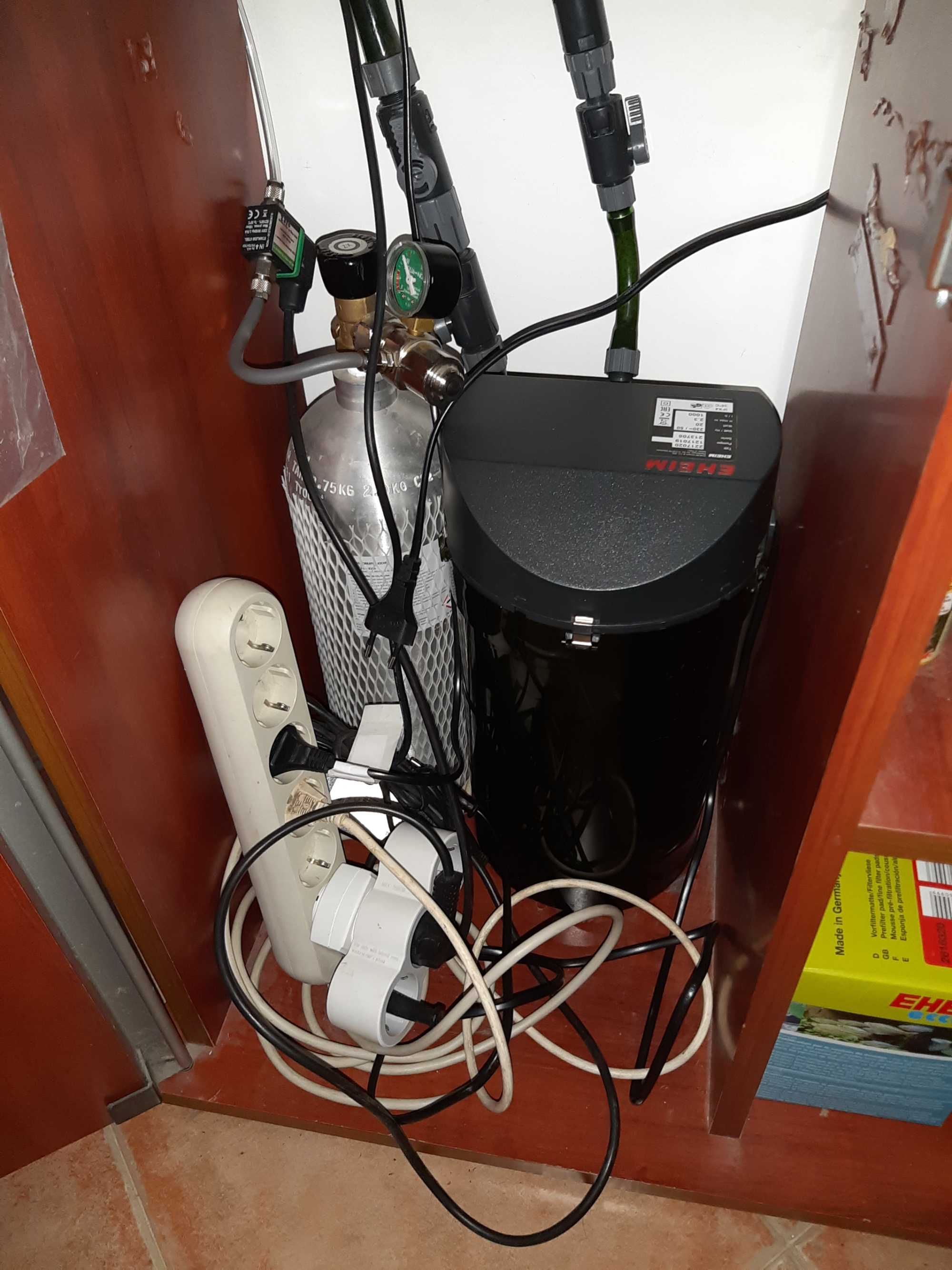 Aquário de 120 cm com móvel