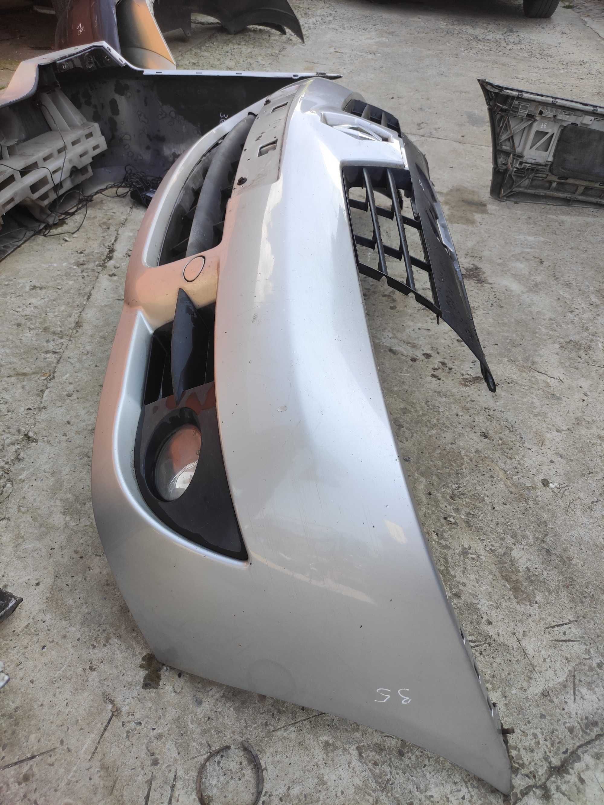 Бампер Renault Clio Symbol 06-08р бампер Рено кліо симбол сімбол