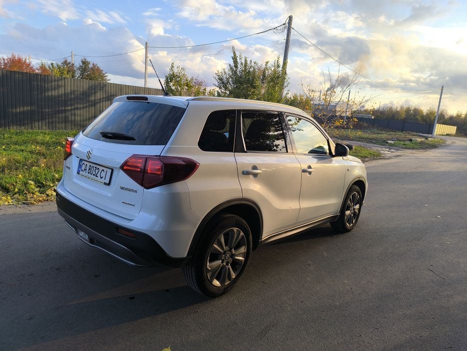 Продам власний кросовер SUZUKI VITARA 2019