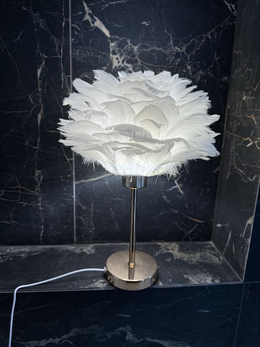 Lampka złota lampa stołowa na biurko glamour pióra