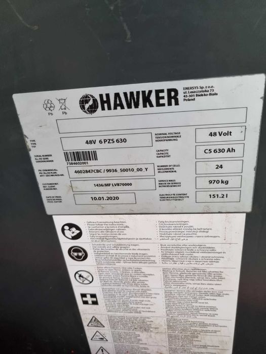 електричний навантажувач вилочний погрузчик