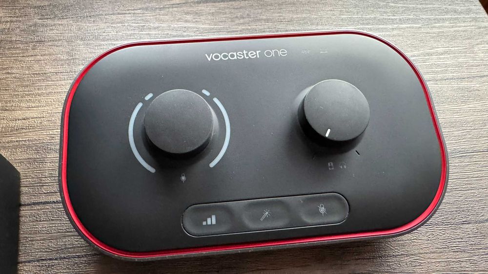 Focusrite Vocaster One - Interfejs do mikrofonów XLR