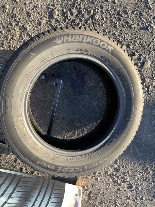 Шини 215/60 R16 пара Hankook зима  2023р, 6,3мм