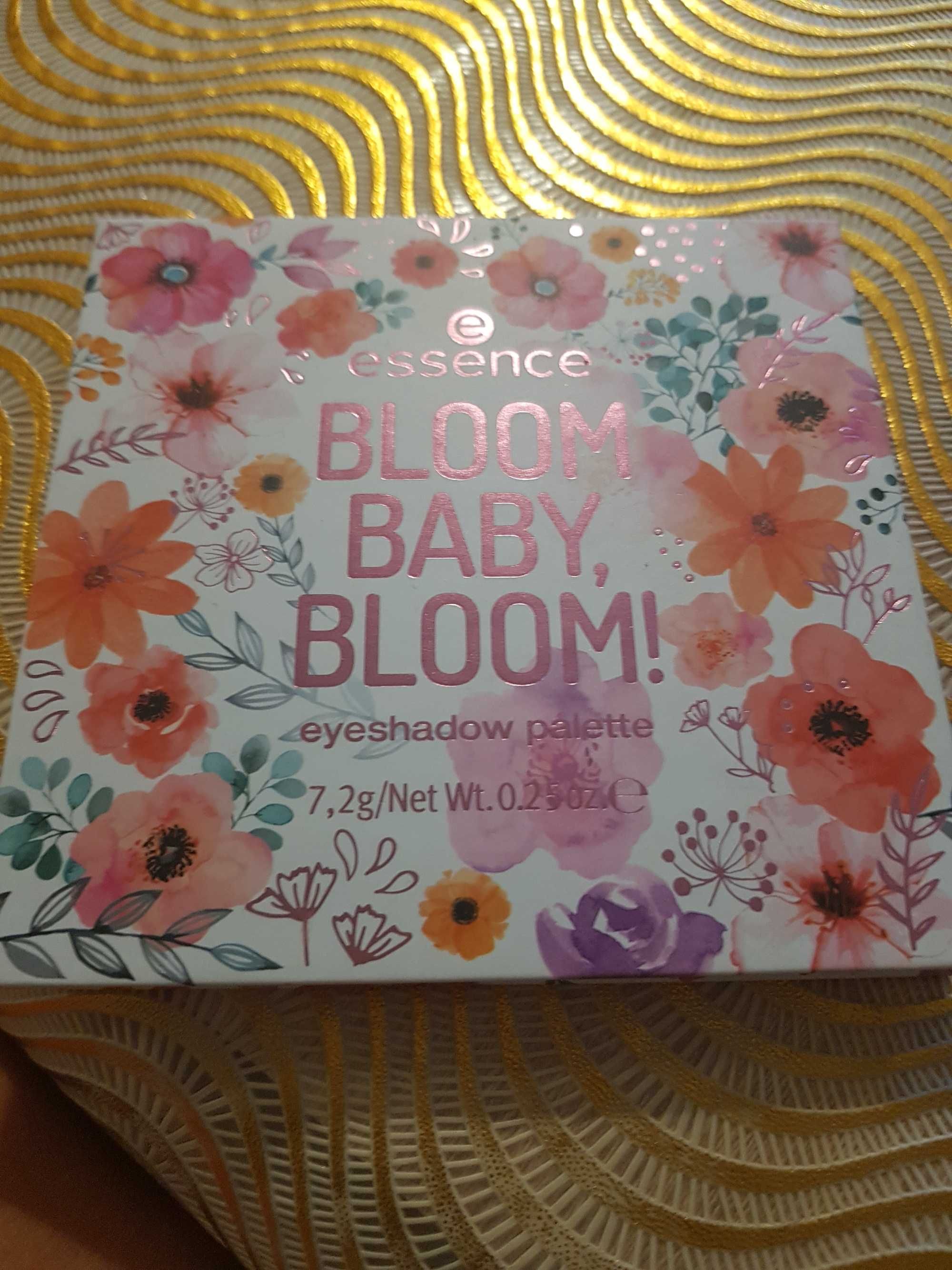 Cienie do powiek Eyeshadow Palette BLOOM BABY, BLOOM!