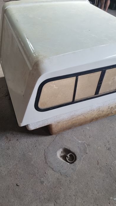 Hardtop Mitsubishi L200