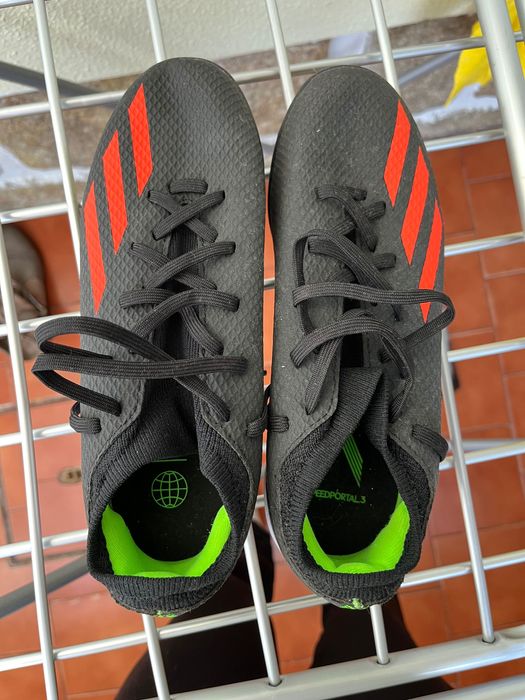 Sapatilhas de futebol adidas