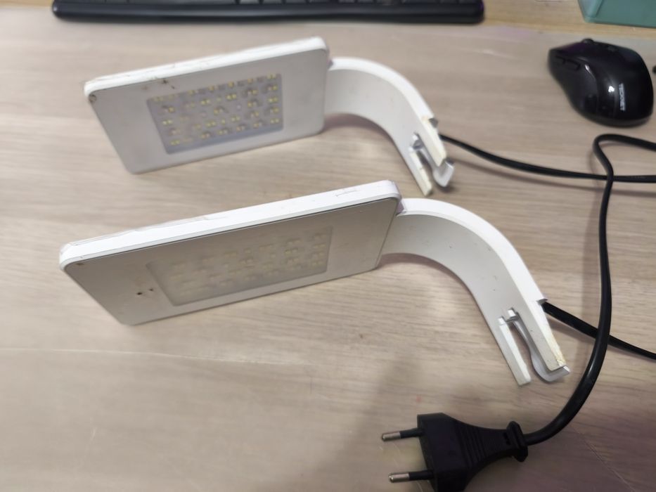 Lampka lampa do akwarium Aquael leddy Smart plant 2