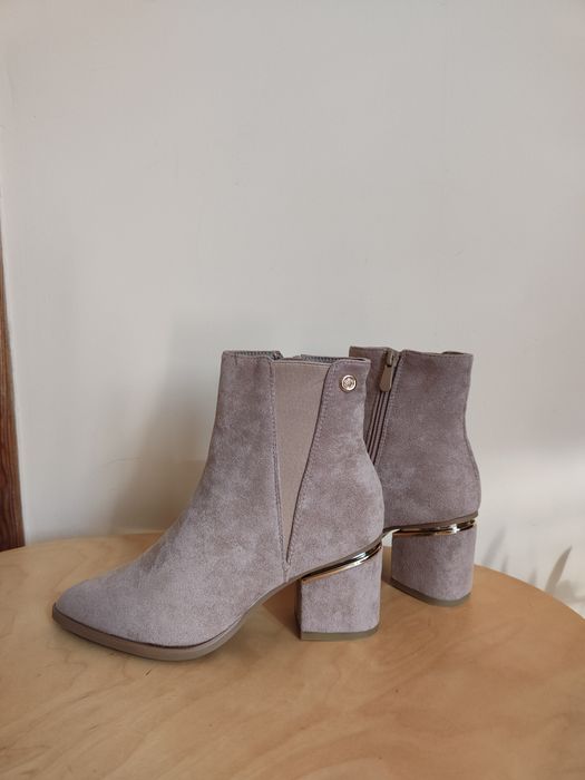 Botki damskie zamszowe r. 39
