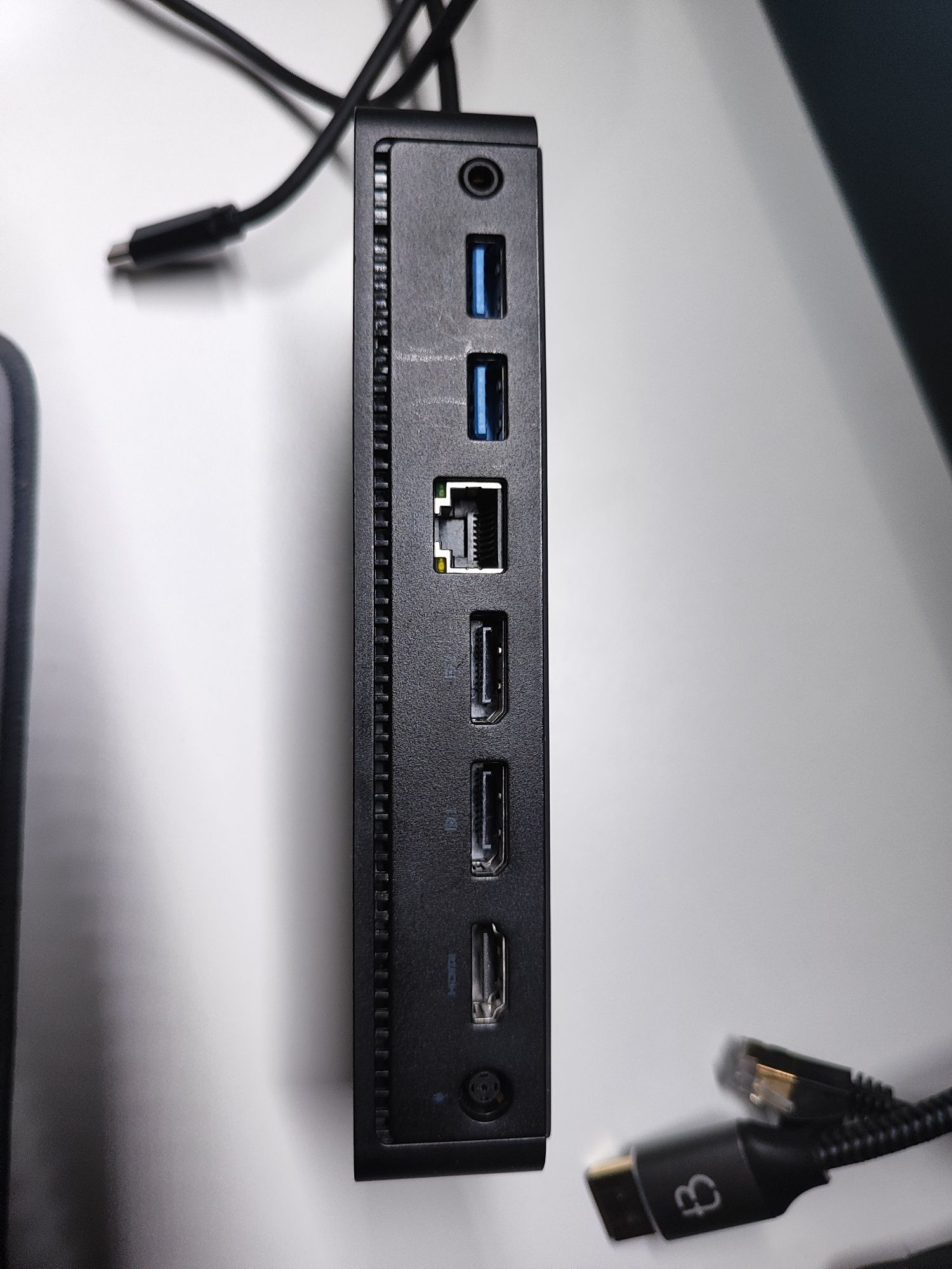 Stacja dokująca DELL D6000 + zasilacz / USB-C 2xDP, 1x HDMI, 4x USB