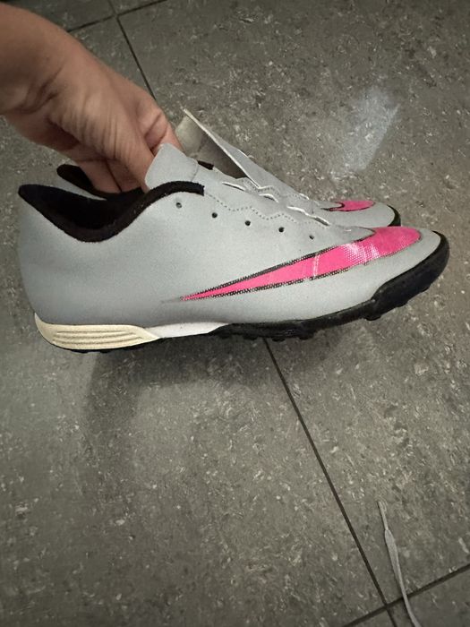 Футбольні бутси Nike 40p
