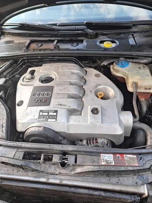 Audi A4 B6 S-line rok 2003