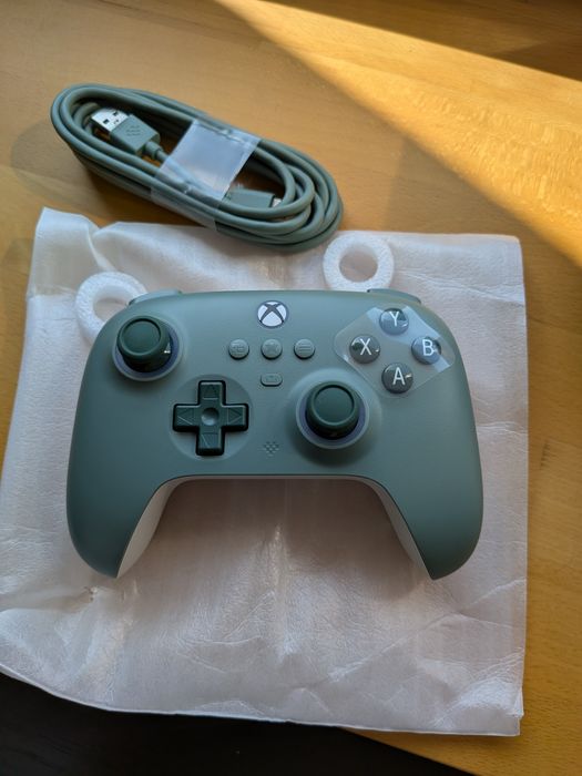 Pad 8bitdo do Xbox PC