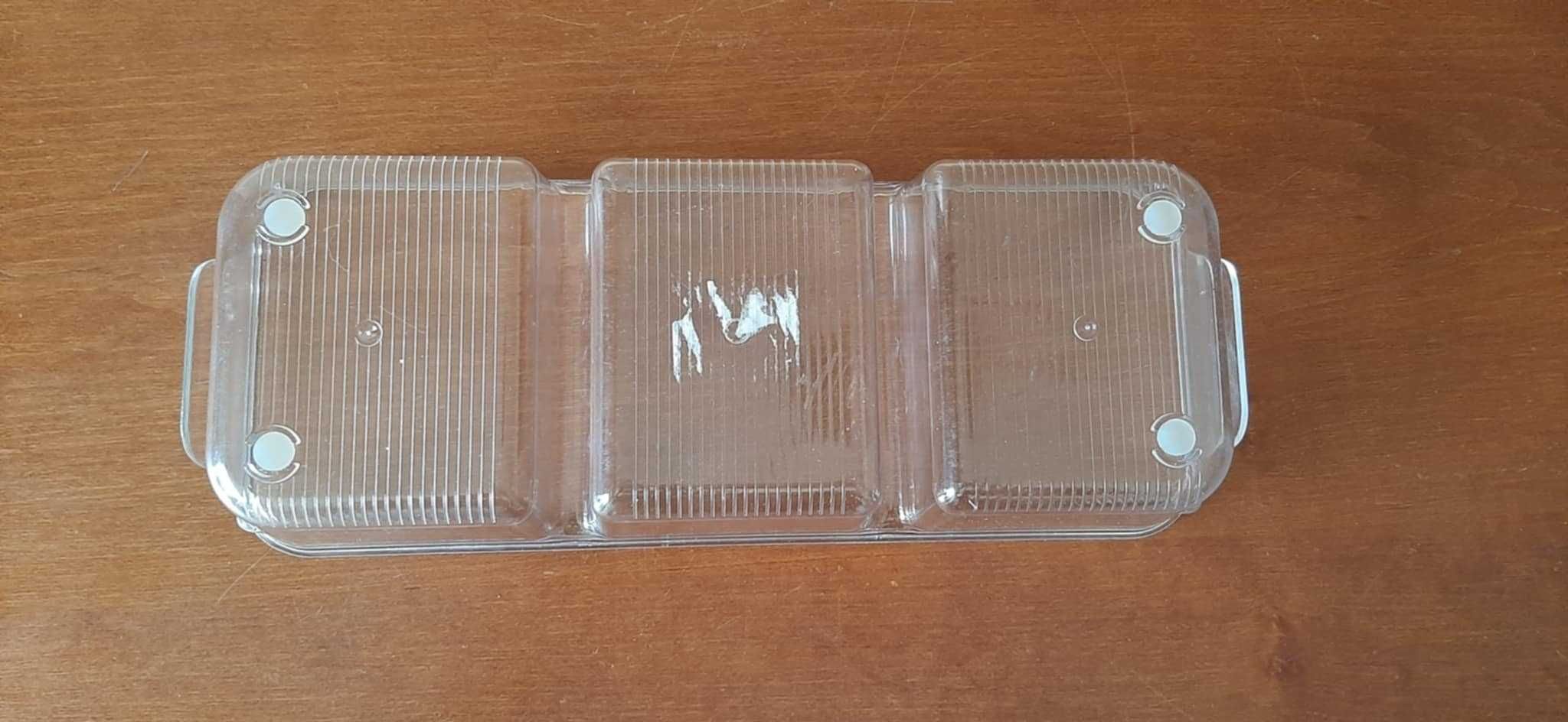 Plastikowy przezroczysty pojemnik / organizer na np. kosmetyki