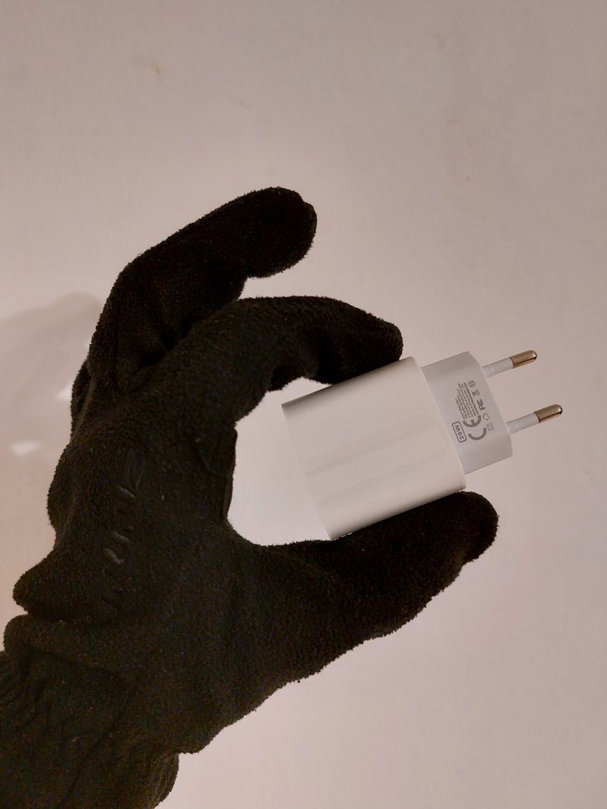 Zasilacz Apple USB C Lightning + adapter do iPhone
