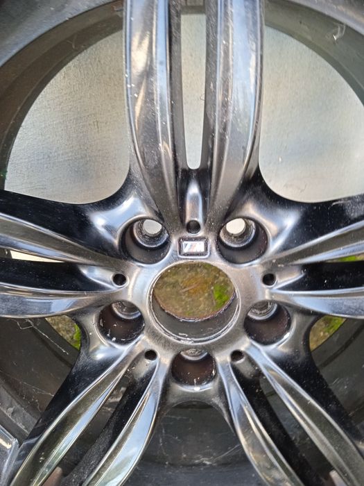 Felgi z oponami  BMW