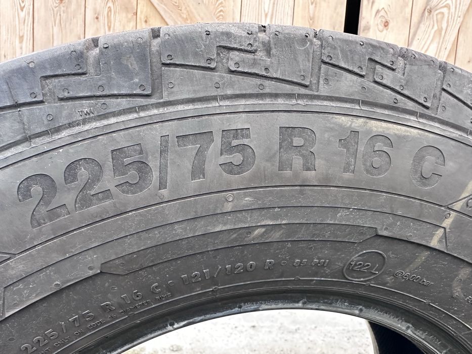 Opony Continental ContiVanContact 100 225/75 R16