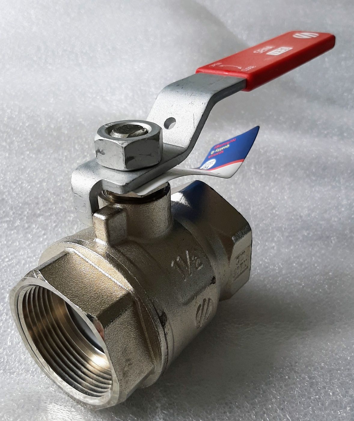 Zawór kulowy z rączką 1 1/2" GW DN40 SENA VA30.