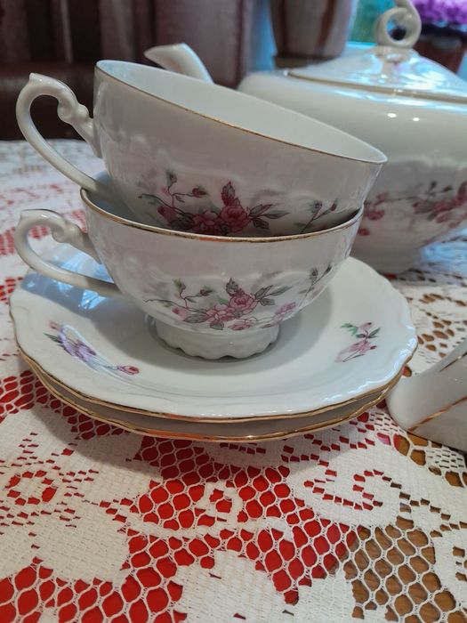 Чехословацький парцеляновий чайний сервіз