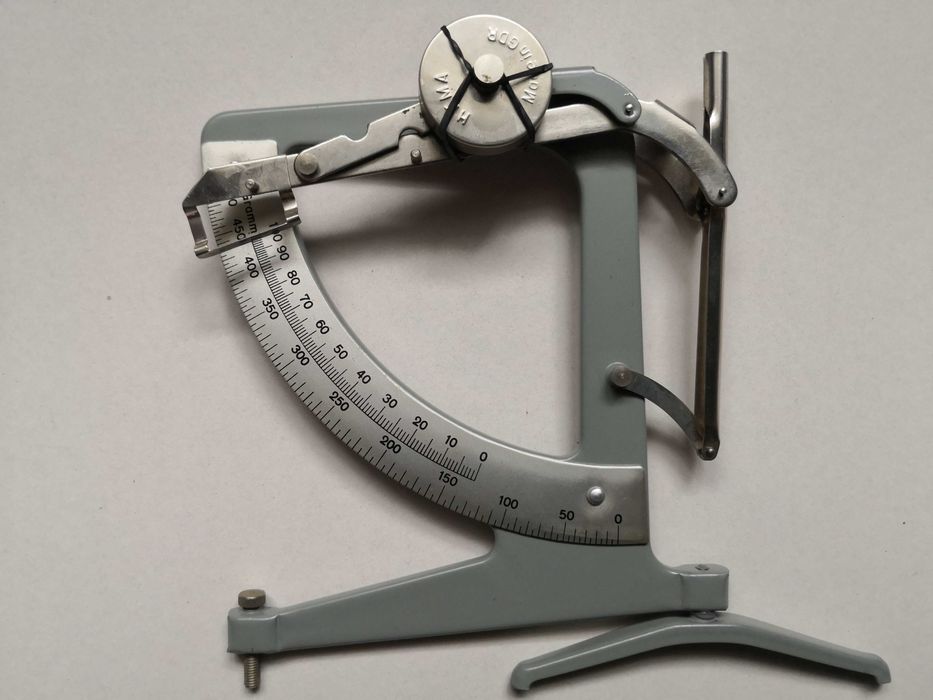 Stara waga do listów