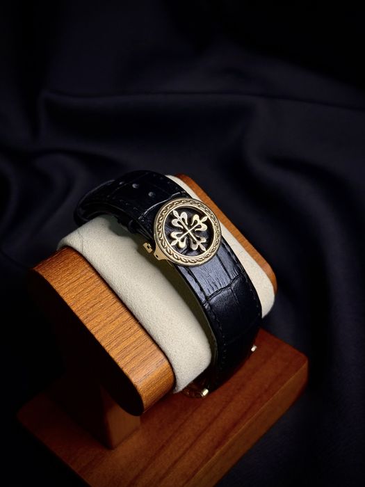 Patek Philippe 585 Золотые часы