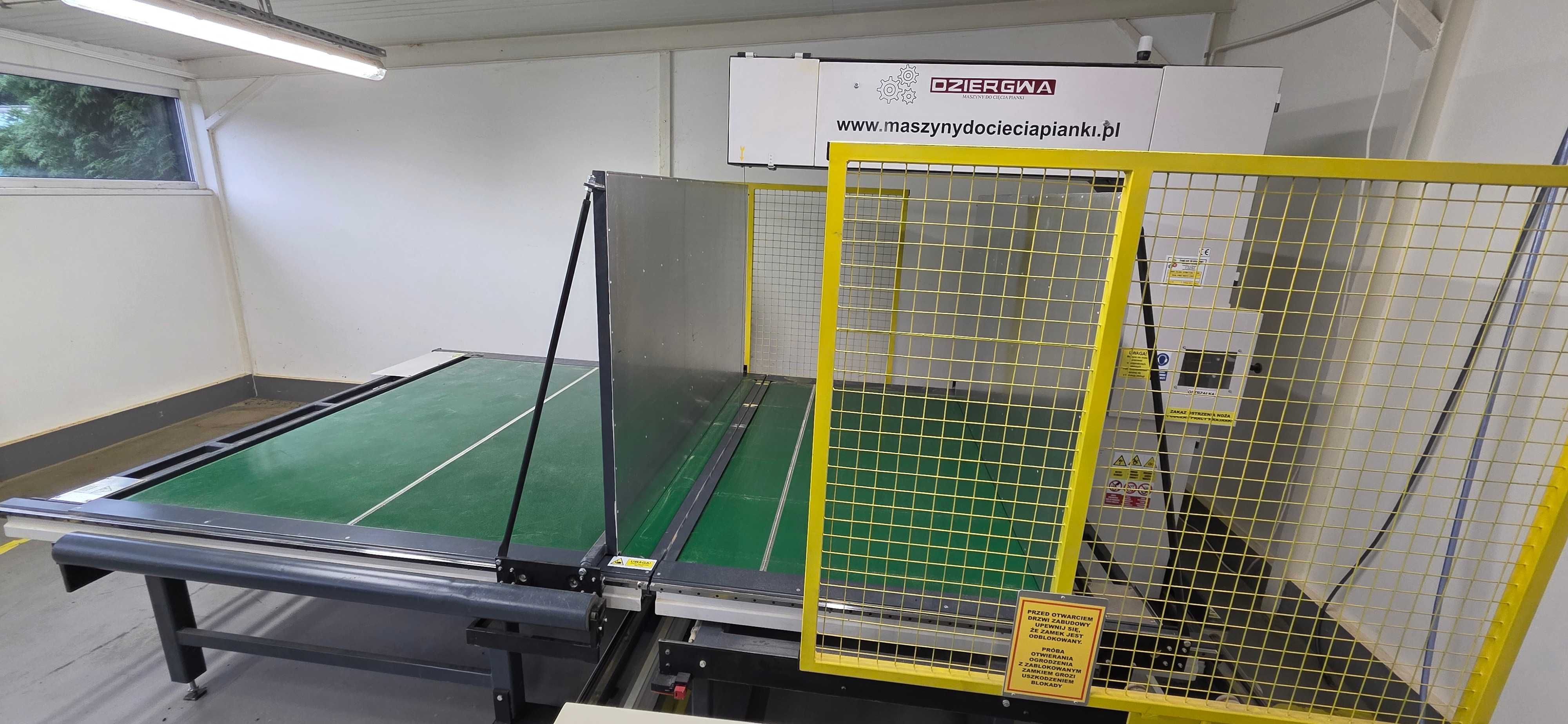 Krajarka Automatyczna Hybrydowa CNC do pianki poliuretanowej
