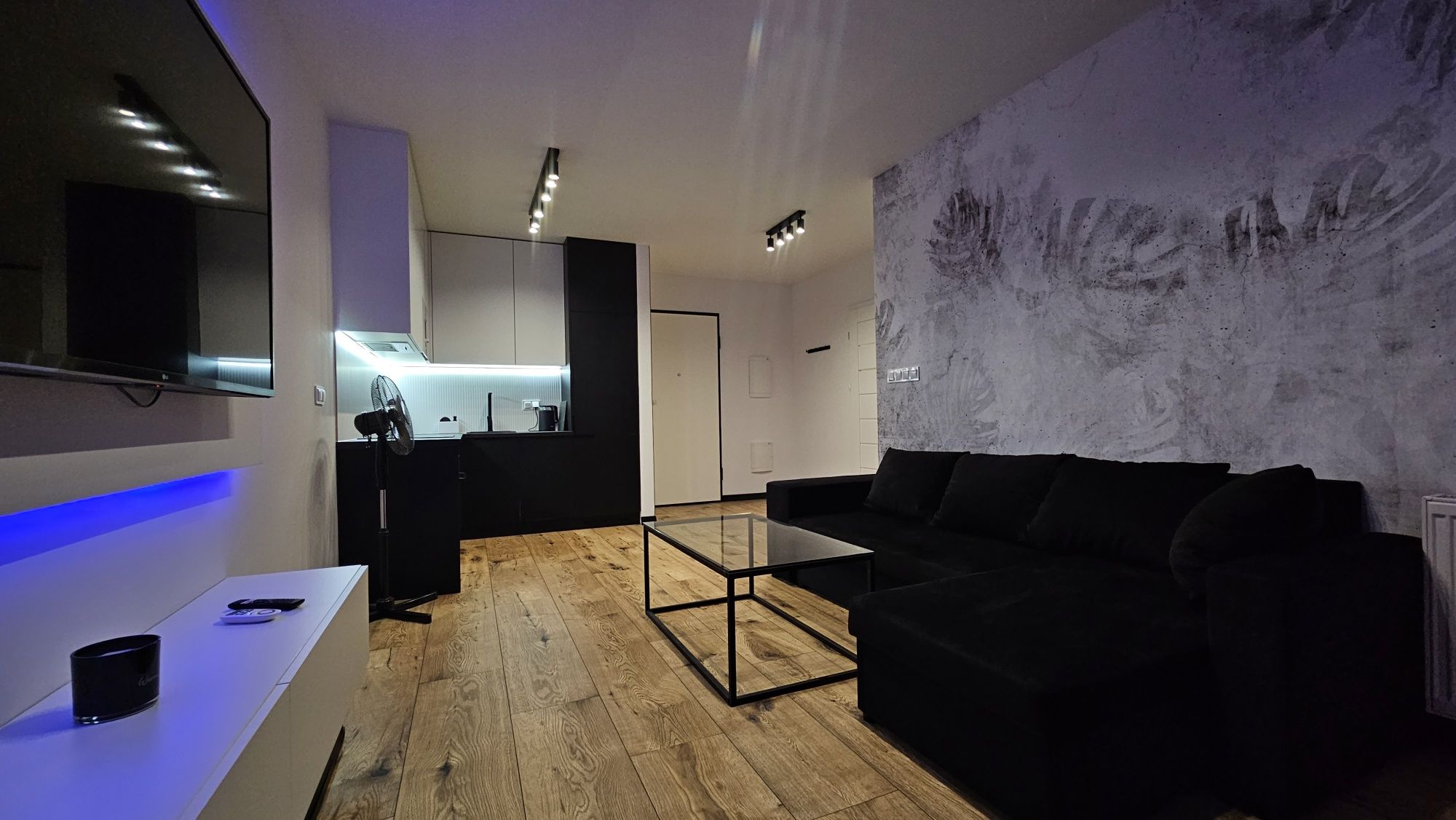 Moja Klonowa - apartament z sypialnią, parking, wynajem na doby