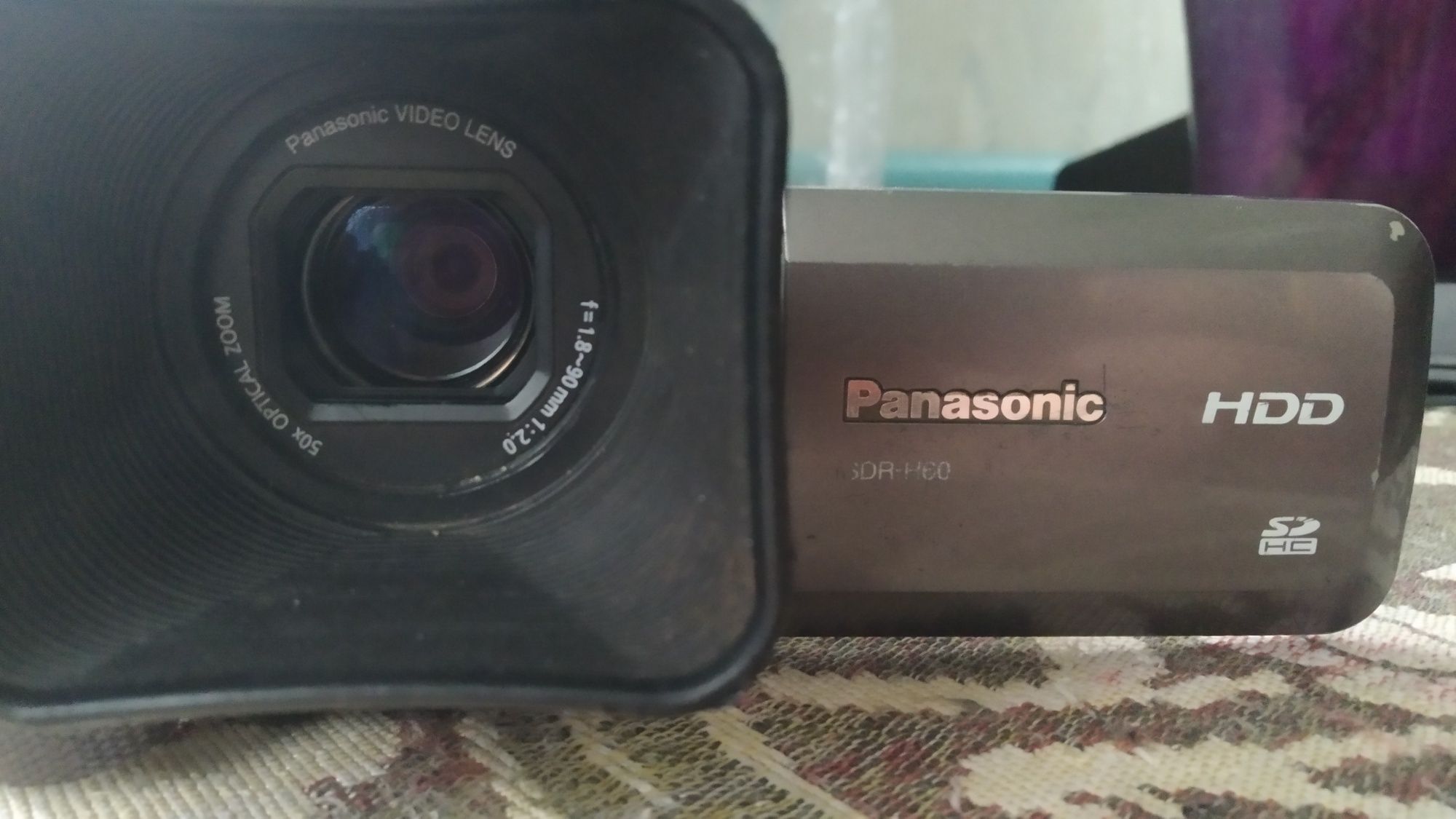 Камера Panasonic SDR-H60