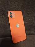 iPhone12 czerwony