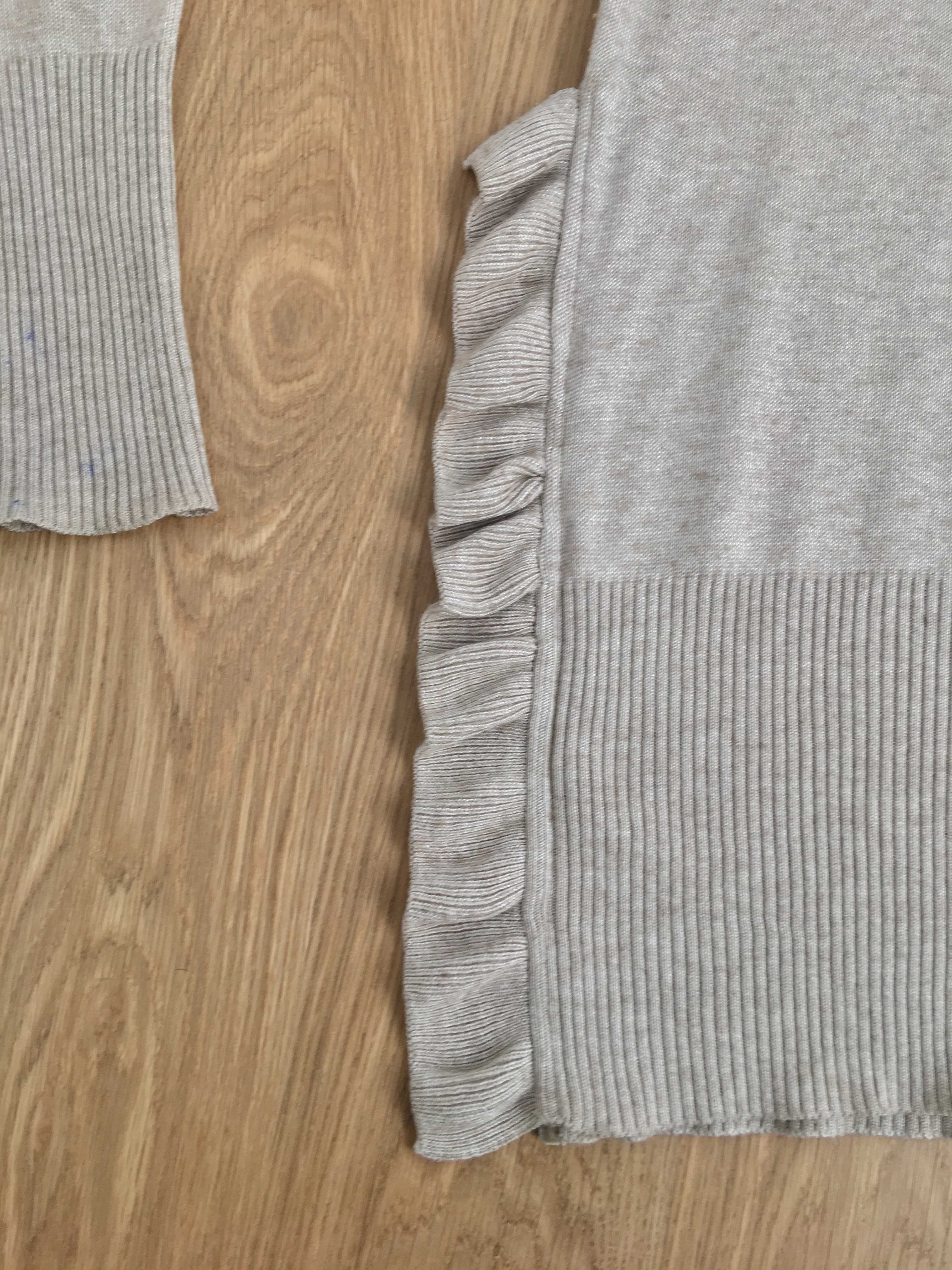 Camisola em malha tricotada em lã merino