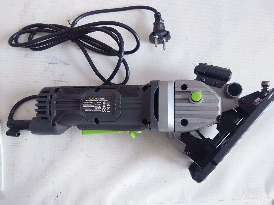 Mini pilarka tarczowa 480W z laserem Prowadnica do cięcia drewna płyt