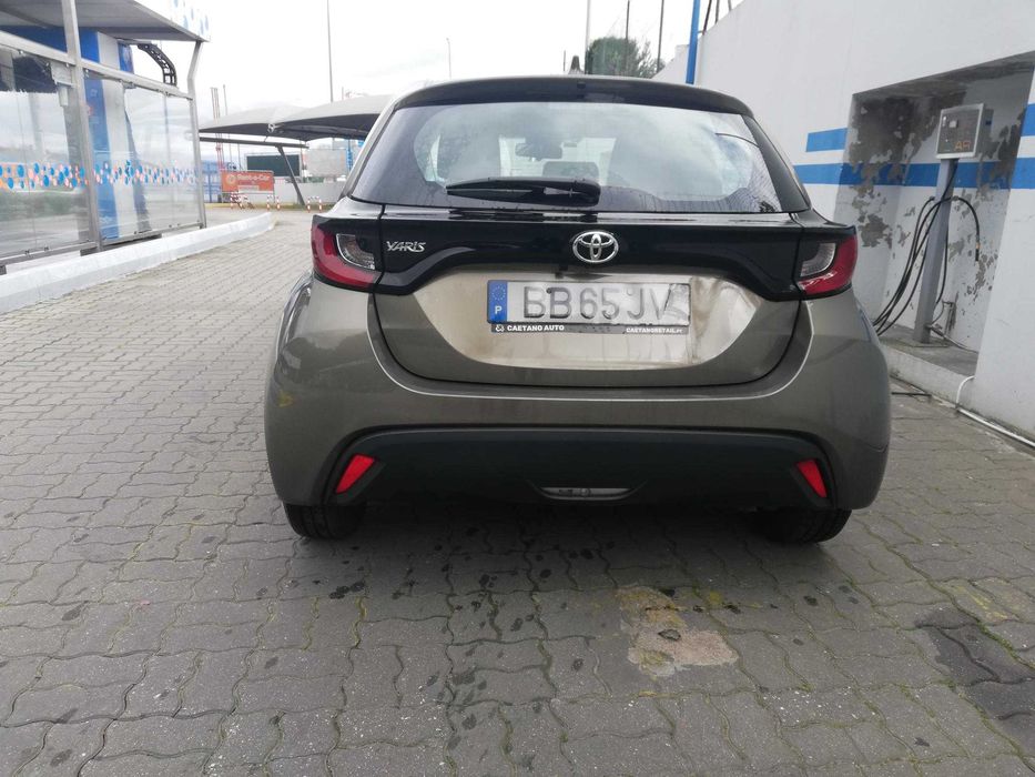Toyota Yaris 1.0 Confort Plus