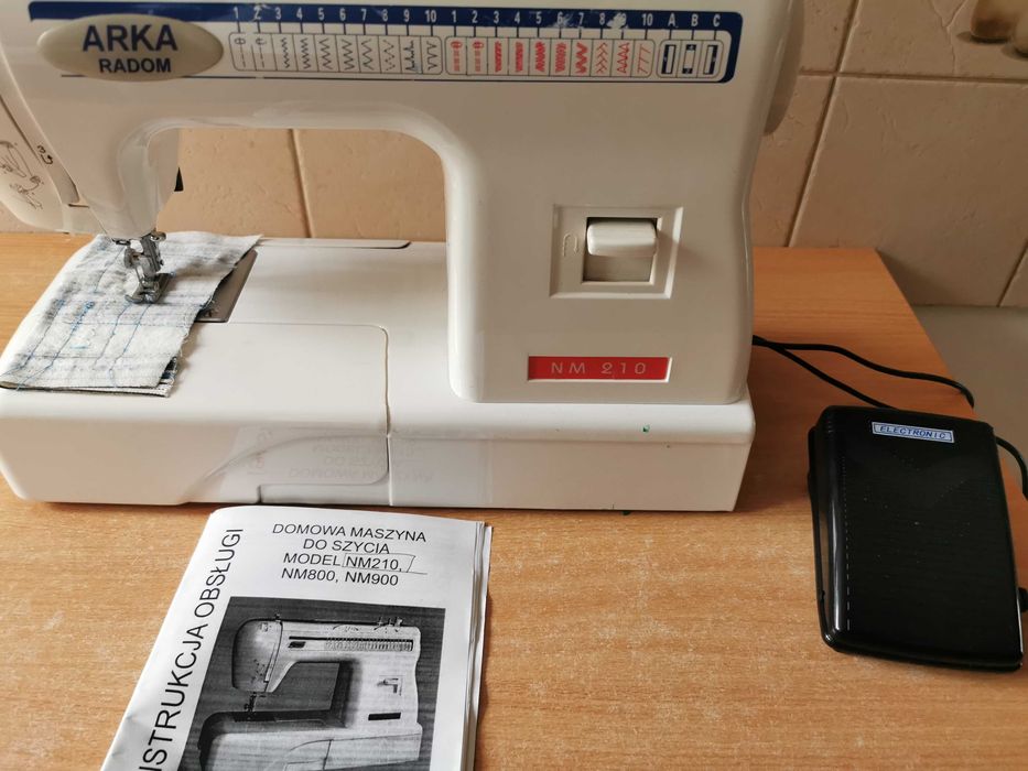 Maszyna do szycia  Arka Radom Nm210