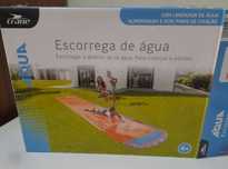 Escorrega de água