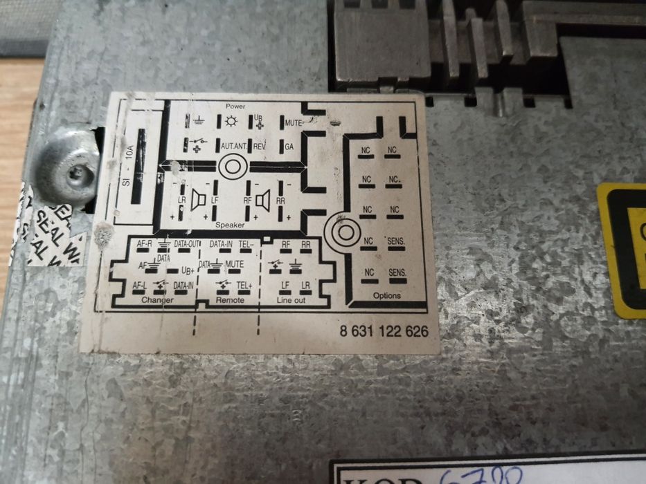 Radio samochodowe Blaupunkt ROME NAV 55E RD 148 CD Kolor Retro Klasyk