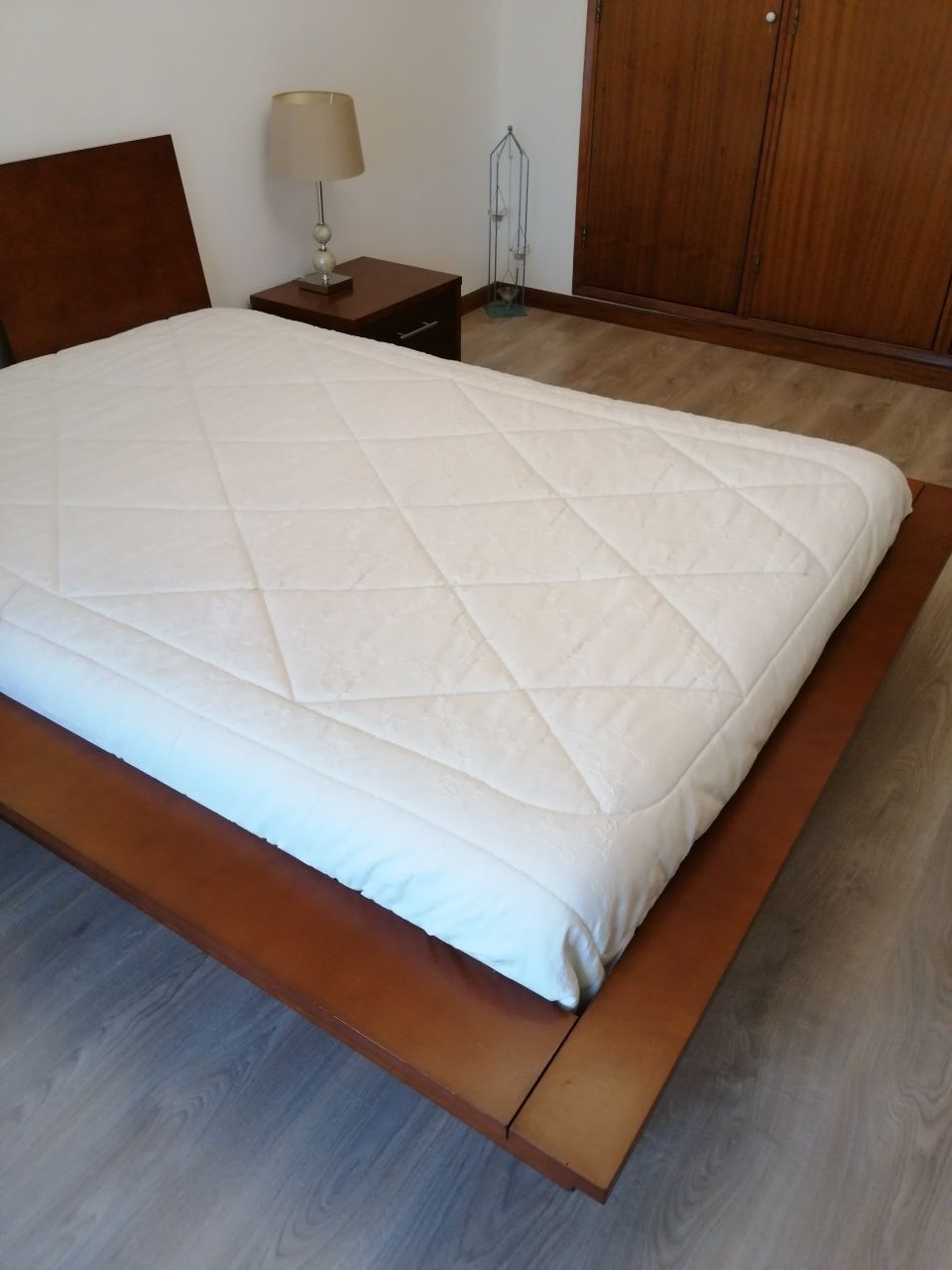 Vendo Mobília Quarto de Casal