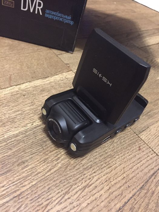 Видеорегистратор KS-is Corej KS-081